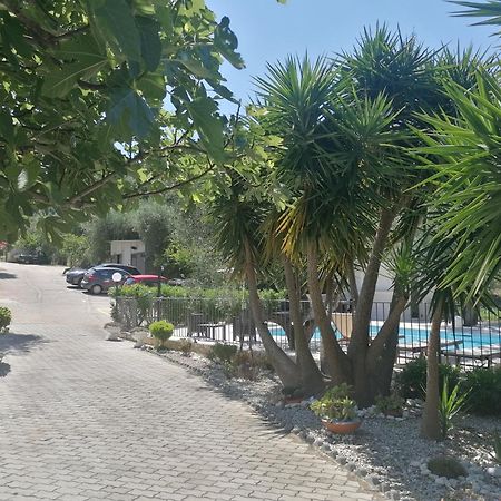 Agriturismo Valle Dei Gelsi Пешичи Екстериор снимка
