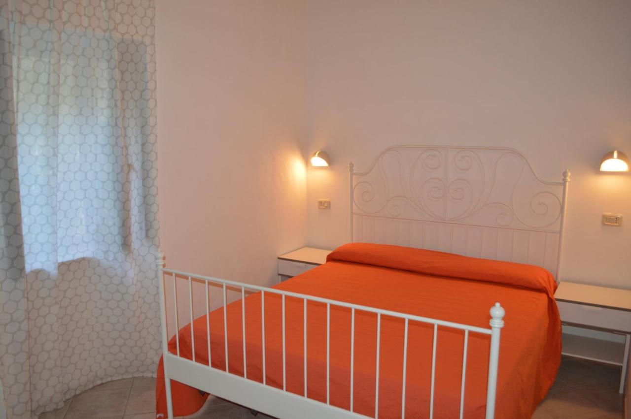Agriturismo Valle Dei Gelsi Пешичи Екстериор снимка
