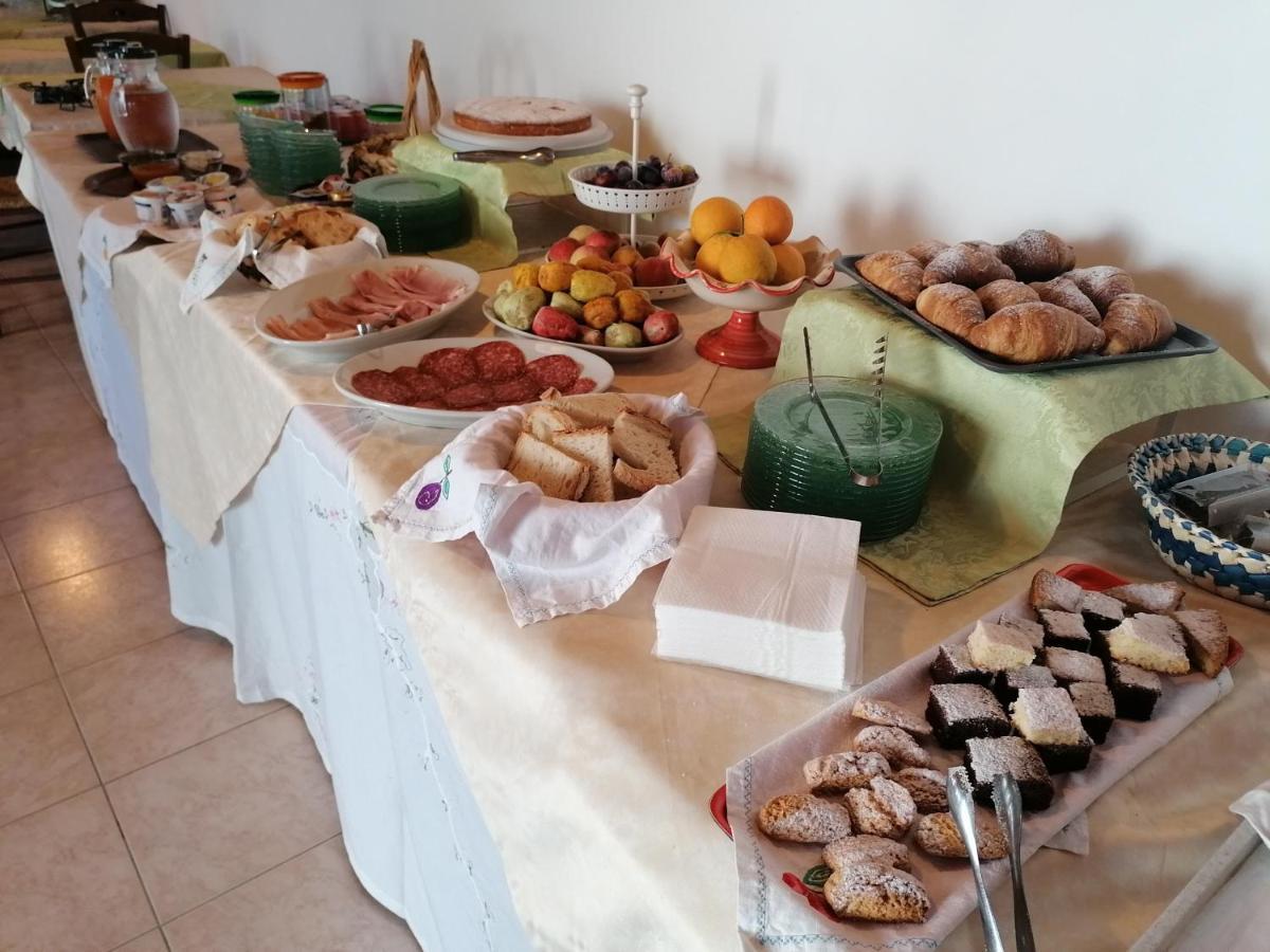 Agriturismo Valle Dei Gelsi Пешичи Екстериор снимка