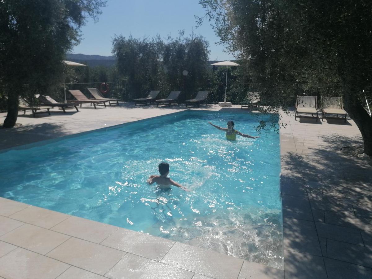 Agriturismo Valle Dei Gelsi Пешичи Екстериор снимка