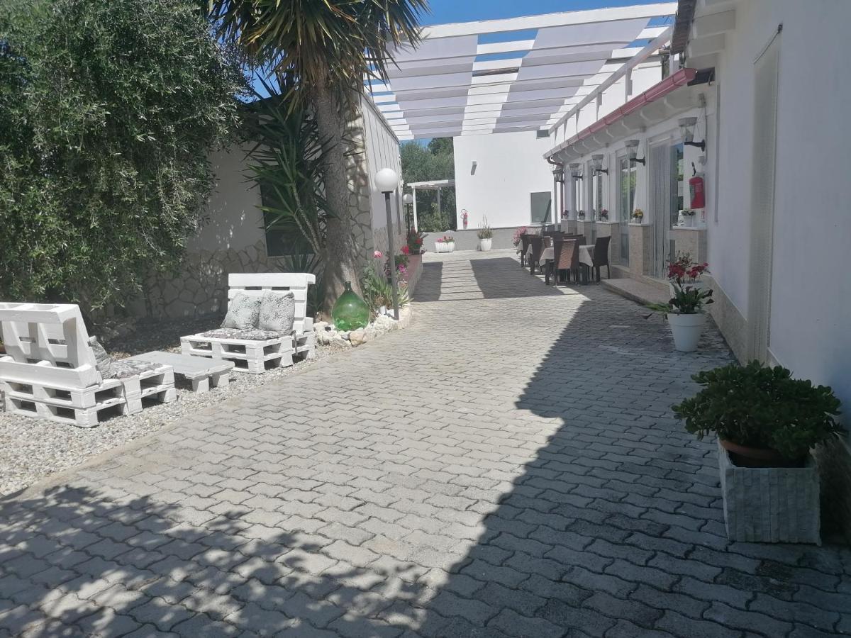 Agriturismo Valle Dei Gelsi Пешичи Екстериор снимка