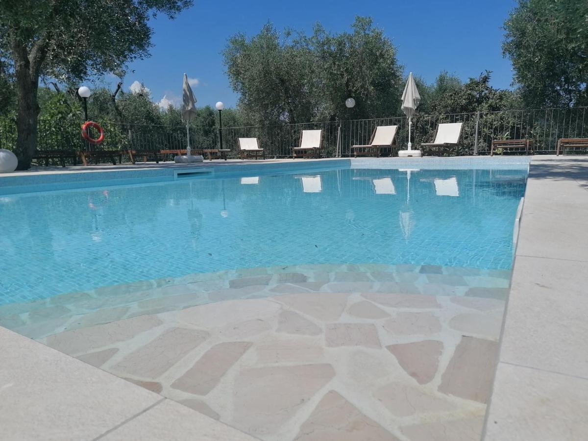Agriturismo Valle Dei Gelsi Пешичи Екстериор снимка