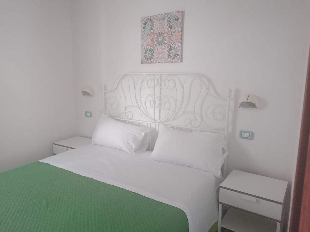 Agriturismo Valle Dei Gelsi Пешичи Екстериор снимка