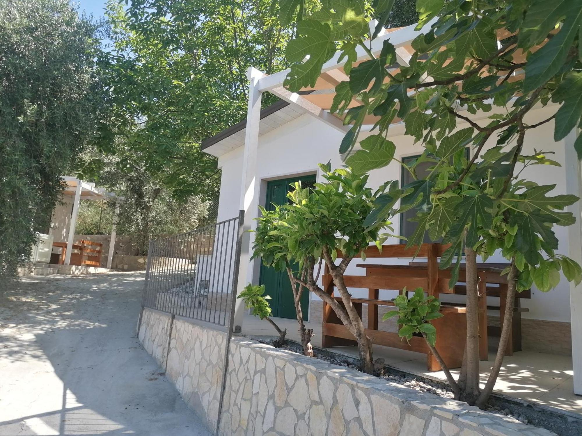 Agriturismo Valle Dei Gelsi Пешичи Стая снимка